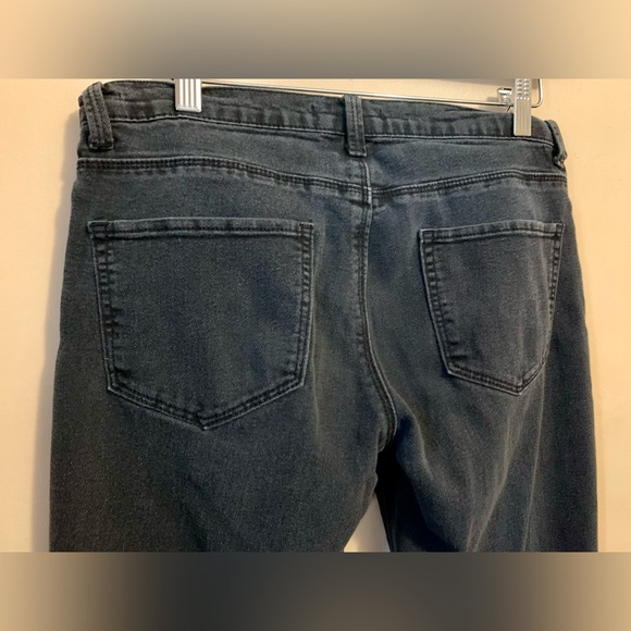 Forever 21 - Black Jeans - US 29 - Picture 5 of 6
